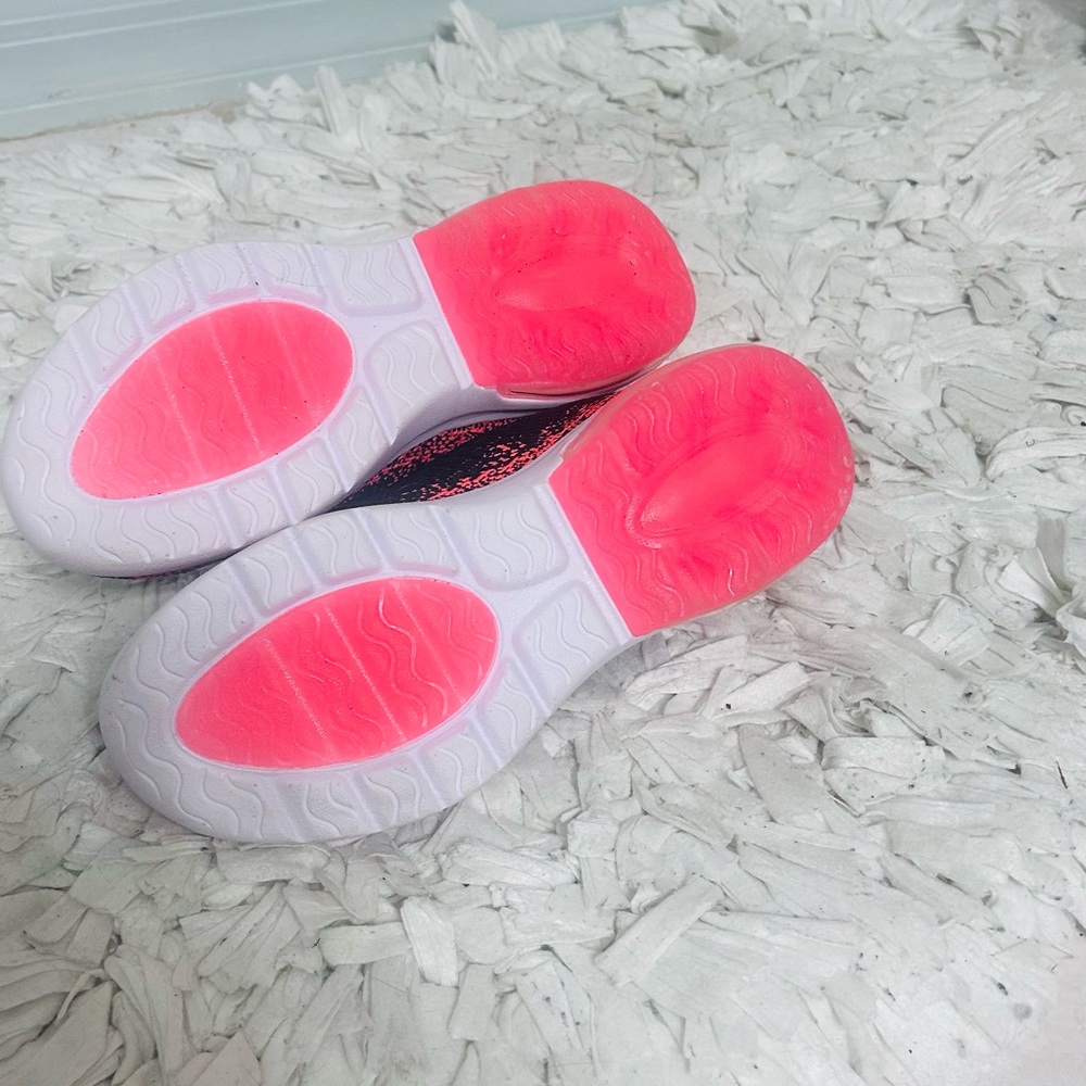 Women’s Black and Pink Mesh Sneakers - Picture 4 of 5